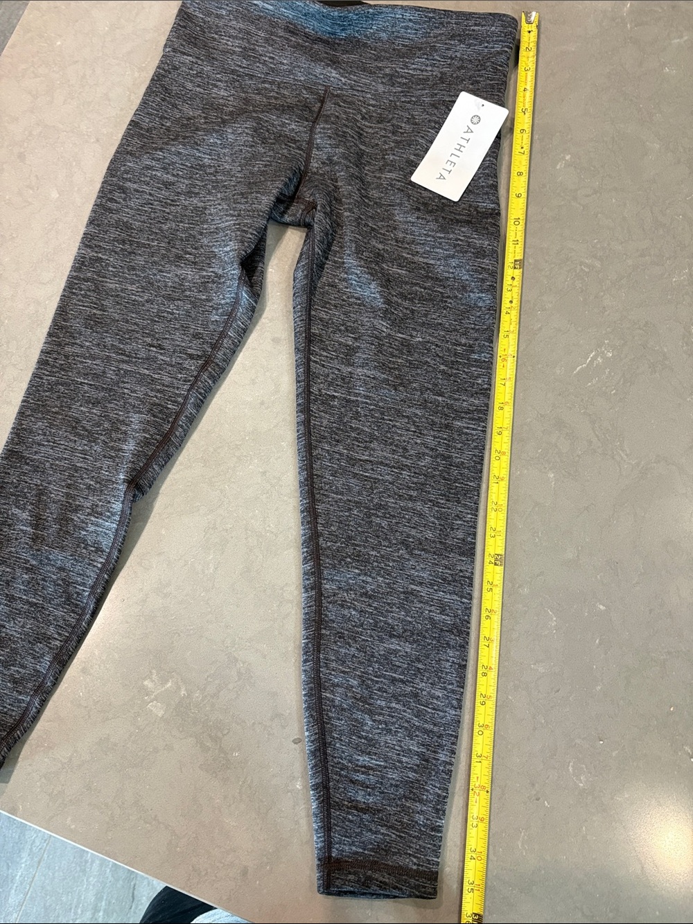 Athleta Women’s Altitude Tight, Size M, NWT